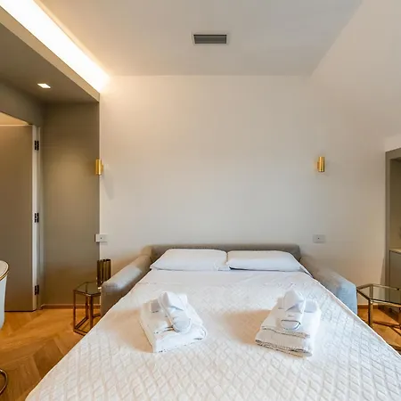 Luxury Skyview - Citylife - Mico Apartament Mediolan
