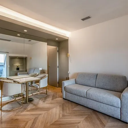 Luxury Skyview - Citylife - Mico מילאנו